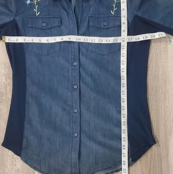 𝅺cavalini Embroidered Denim Top - Picture 5 of 6